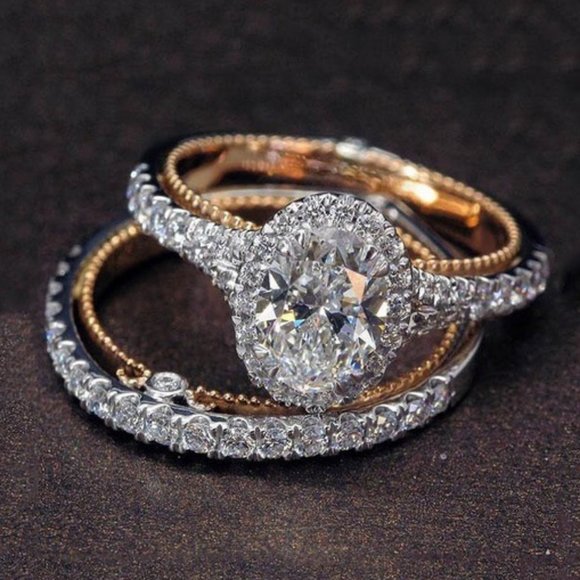 Jewelry - NEW 2PC/Set Oval Diamond Halo Rose Gold Ring
